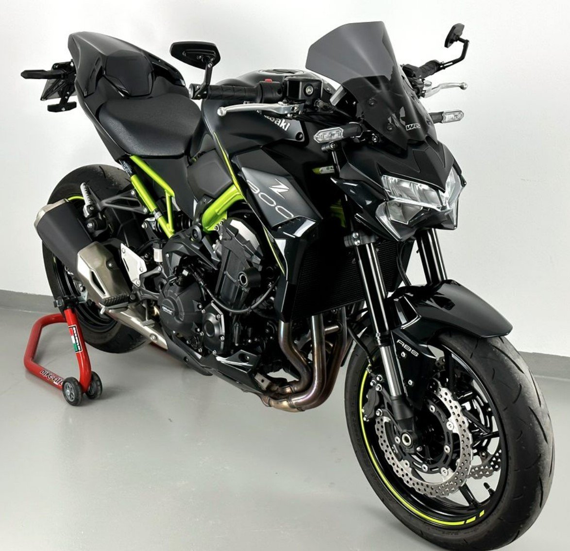 KA012FS Z 900 6