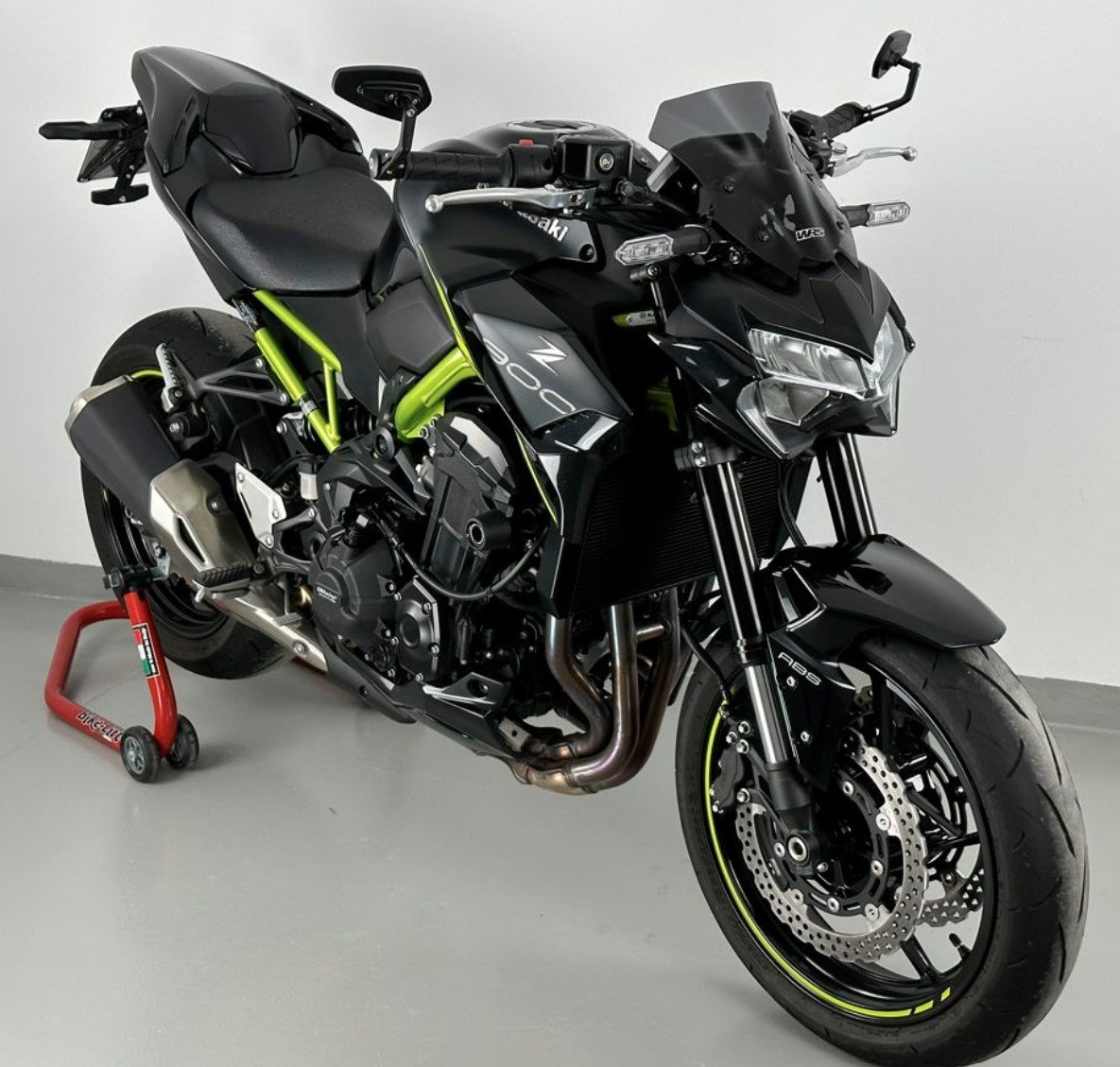 KA013FS Z 900 4